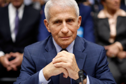 Agent CIA: Anthony Fauci stă pe tronul unui imperiu de cercetare biomedicală (arme biologice)
