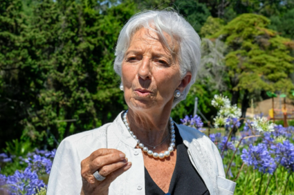 Lagarde propune o ieșire anticipată din BCE pentru a juca un rol în campania prezidențială franceză
